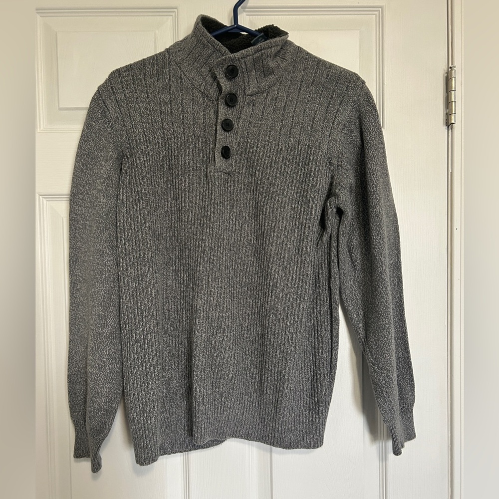 Oscar De La Renta 4 button knit Henley sweater